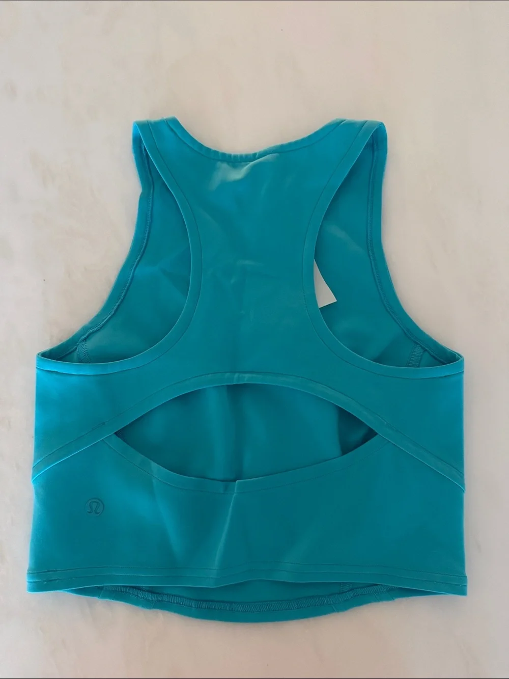 lululemon Ultralu Cut-Out Racerback Tank Top - Electric Turquoise Size 6